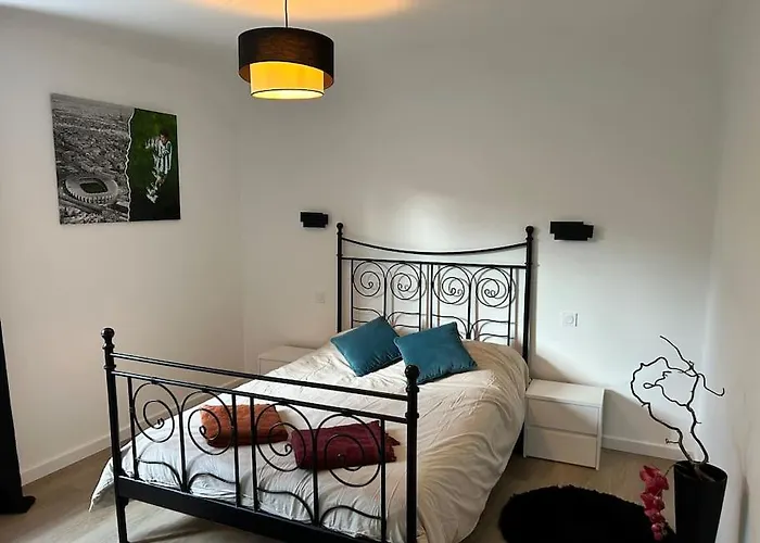Appartement 3 Chambres A Annecy Dans Maison Pour 2 A 8 Personnes
