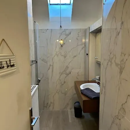Appartement 3 Chambres A Annecy Dans Maison Pour 2 A 8 Personnes Buitenkant foto
